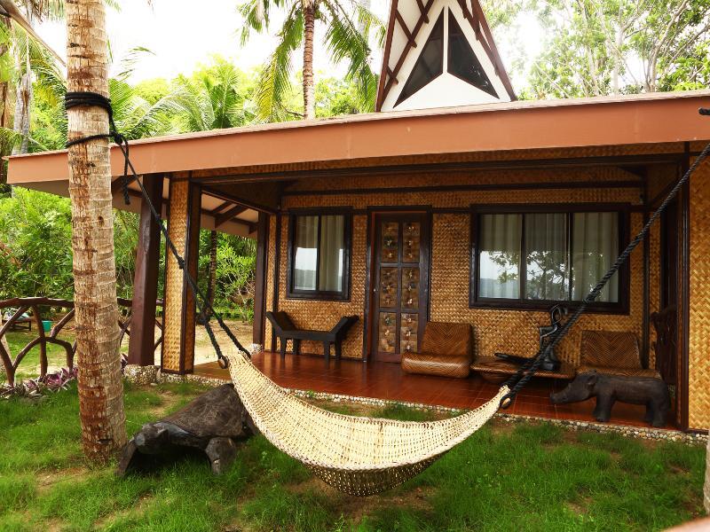 Flower Island Resort Taytay  Exterior foto